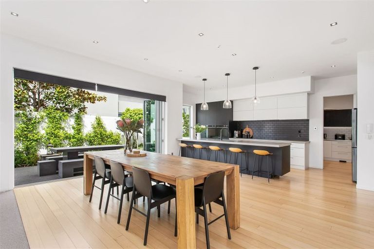 Photo of property in 45a Waiwetu Street, Burnside, Christchurch, 8053