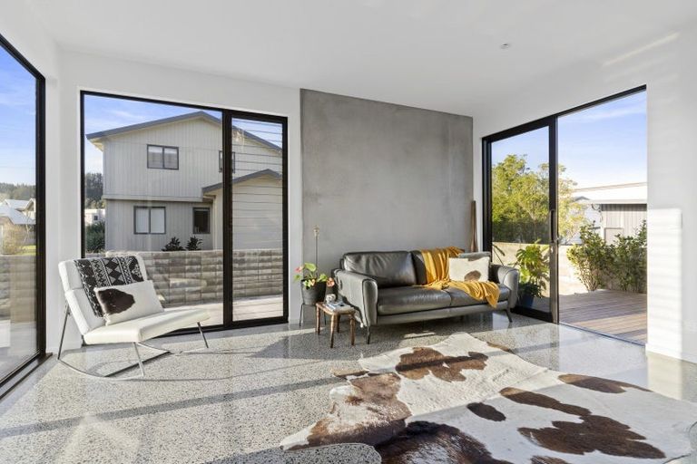 Photo of property in 621b Harbour View Road, Whangamata, 3620