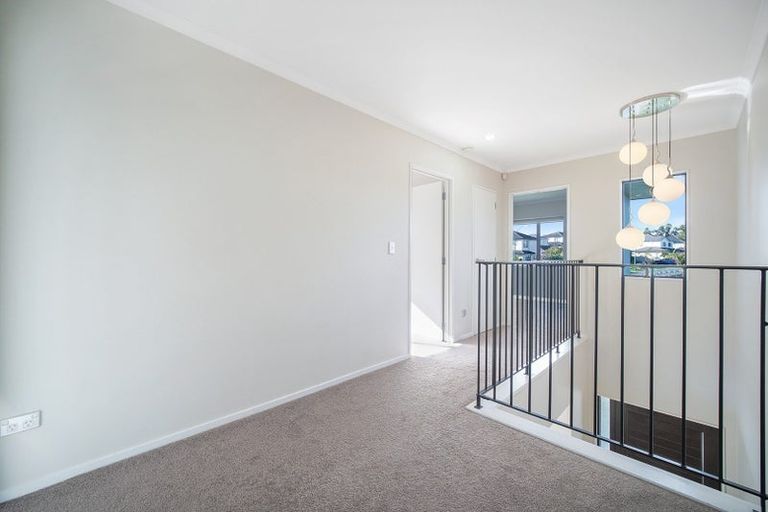 Photo of property in 43 Valderama Drive, Flat Bush, Auckland, 2019