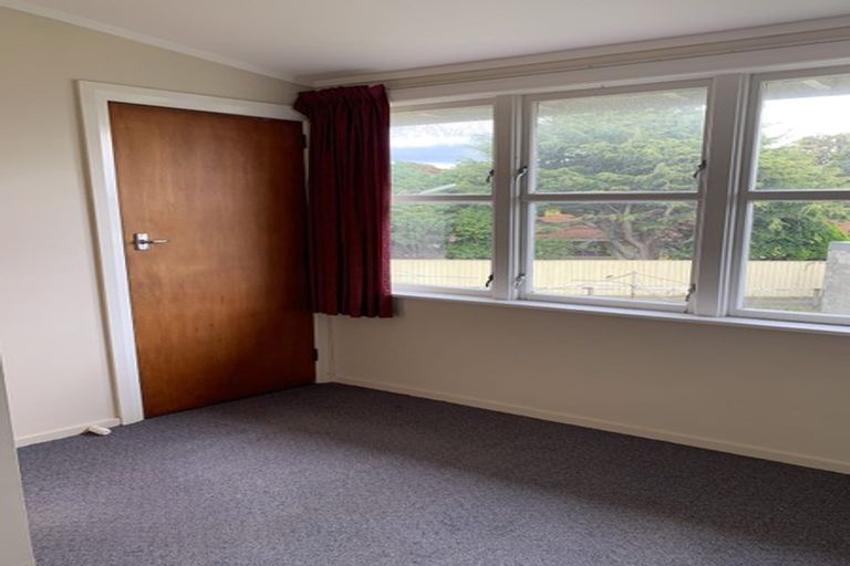 Photo of property in 12 Daysh Street, Avalon, Lower Hutt, 5011
