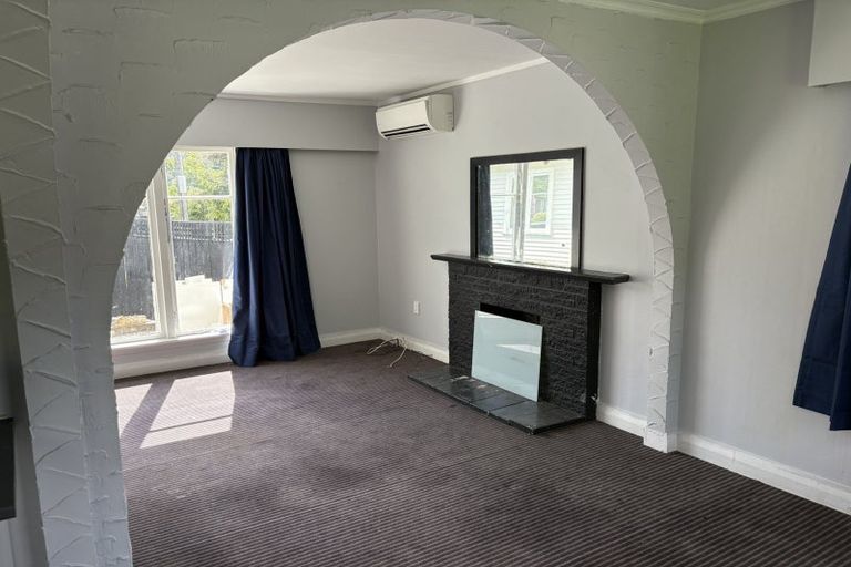 Photo of property in 100 Frederick Street, Wainuiomata, Lower Hutt, 5014