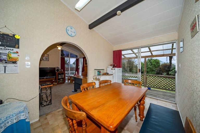 Photo of property in 166 Brecon Road, Stratford, 4332