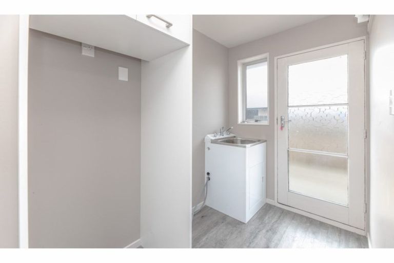 Photo of property in 1/2 Lamorna Road, Parklands, Christchurch, 8083