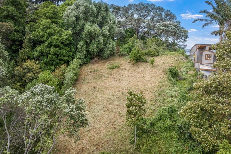 Photo of property in 415 Leigh Road, Whangateau, 0985