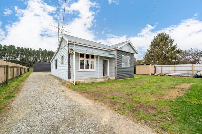 Photo of property in 24 Queen Street, Pareora, 7912
