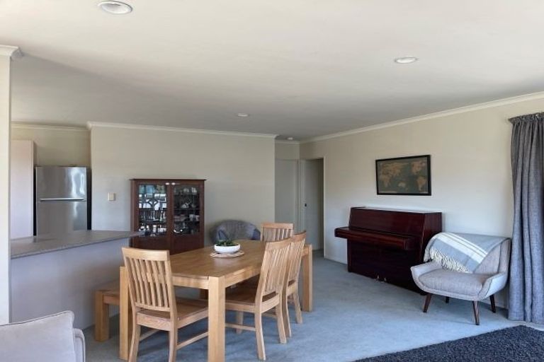 Photo of property in 22 Oteki Park Drive, Welcome Bay, Tauranga, 3112