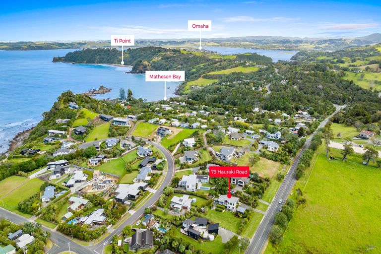 Photo of property in 79 Hauraki Road, Leigh, Warkworth, 0985