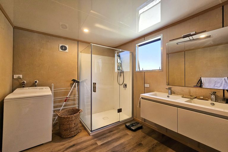 Photo of property in 64 Murray Place, Lake Tekapo, 7999