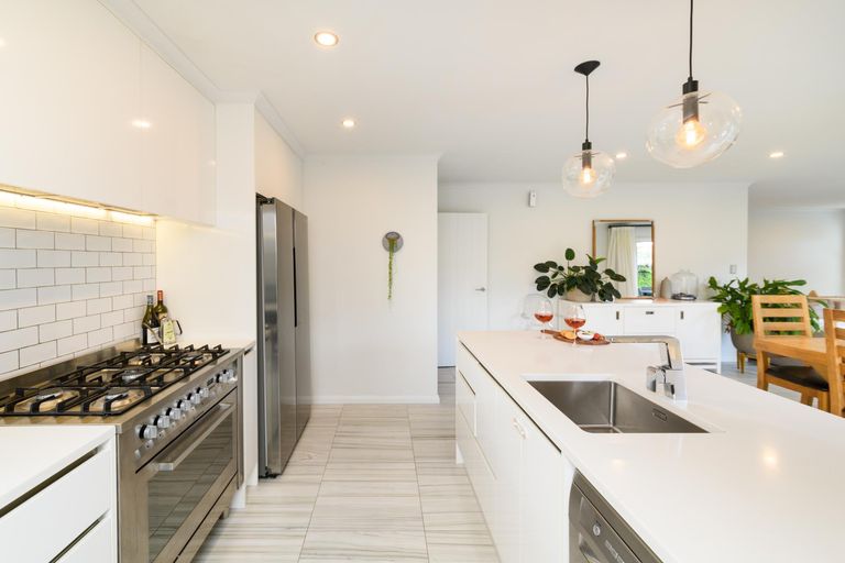 Photo of property in 111 James Line, Kelvin Grove, Palmerston North, 4414