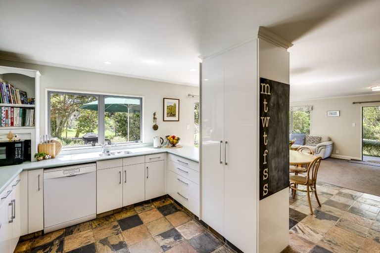 Photo of property in 28 Dartmoor Road, Puketapu, Napier, 4186