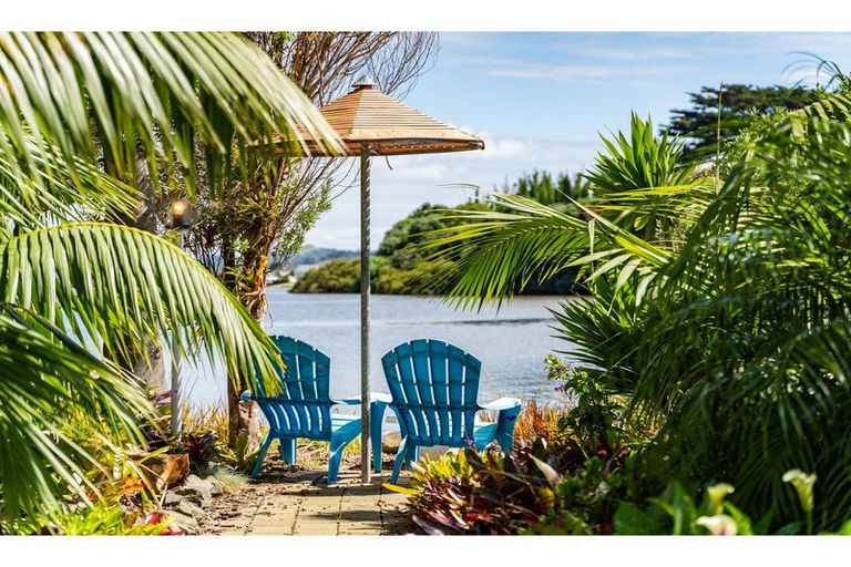 Photo of property in 13 Black Swamp Road, Mangawhai, 0975