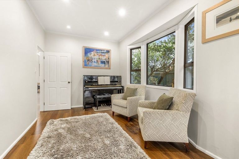 Photo of property in 30 Burnham Street, Seatoun, Wellington, 6022