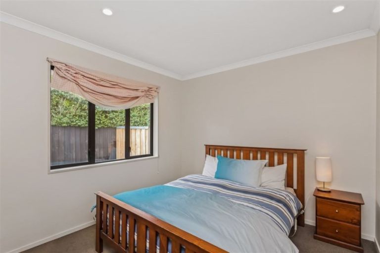 Photo of property in 11 Penhelig Place, Burnside, Christchurch, 8053