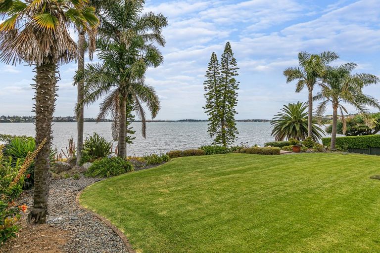 Photo of property in 44 Bramley Drive, Farm Cove, Auckland, 2012