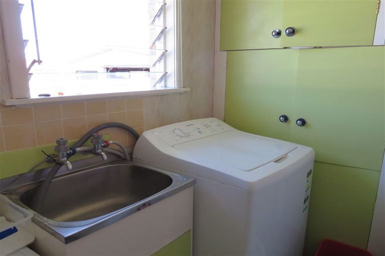 Photo of property in 211 Moanataiari Street, Thames, 3500