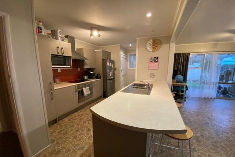 Photo of property in 10 Johnston Road, Mount Wellington, Auckland, 1060