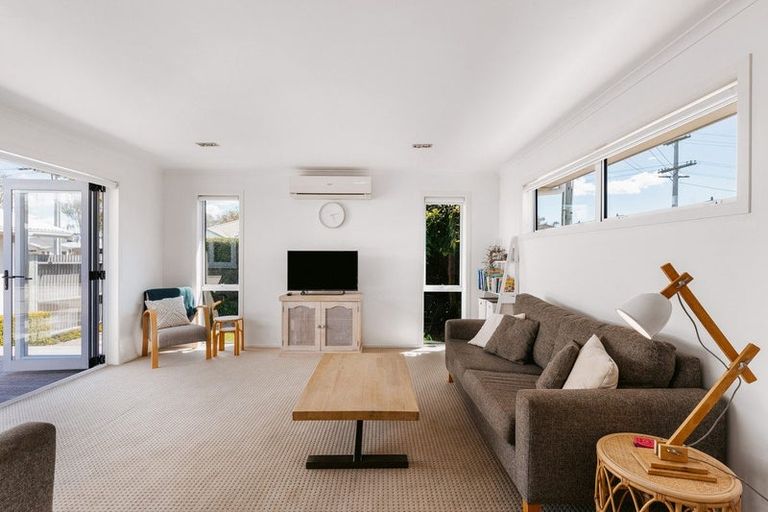 Photo of property in 10 Short Street, Otumoetai, Tauranga, 3110