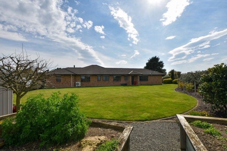 Photo of property in 5 The Glade, Carterton, 5713