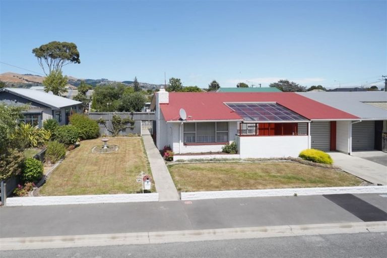 Photo of property in 2/56 Matlock Street, Woolston, Christchurch, 8062