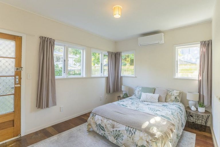Photo of property in 23 Glen Road, Raumati South, Paraparaumu, 5032