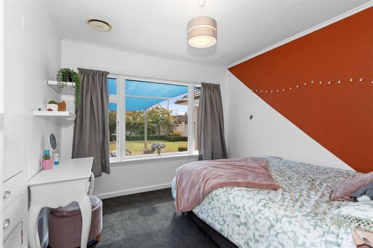Photo of property in 47b Aorangi Road, Bryndwr, Christchurch, 8053