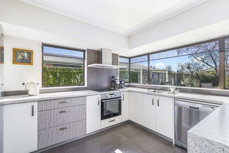 Photo of property in 62 Endeavour Avenue, Flagstaff, Hamilton, 3210