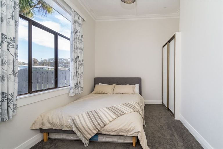 Photo of property in 15 Kirkcaldy Street, South Dunedin, Dunedin, 9012