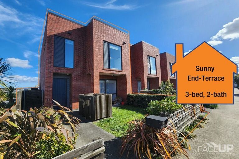 Photo of property in 15 Plover Road, Hobsonville, Auckland, 0616