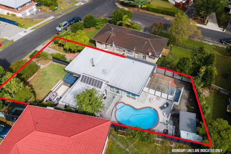Photo of property in 43 Knightsbridge Drive, Forrest Hill, Auckland, 0620