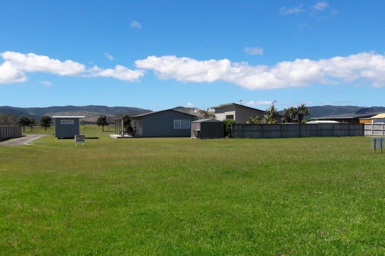 Photo of property in 333 Harbour Drive East, Matarangi, Whitianga, 3592