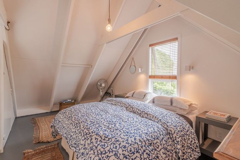 Photo of property in 217 Beach Road, Akaroa, 7520