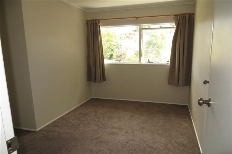 Photo of property in 9 Newstead Avenue, Browns Bay, Auckland, 0632