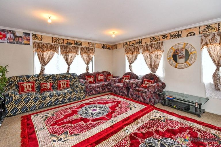 Photo of property in 14e Church Street, Tuakau, 2121