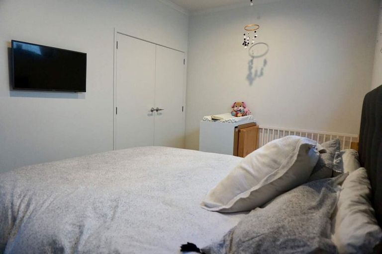 Photo of property in 8 Saltmarsh Road, Hobsonville, Auckland, 0616