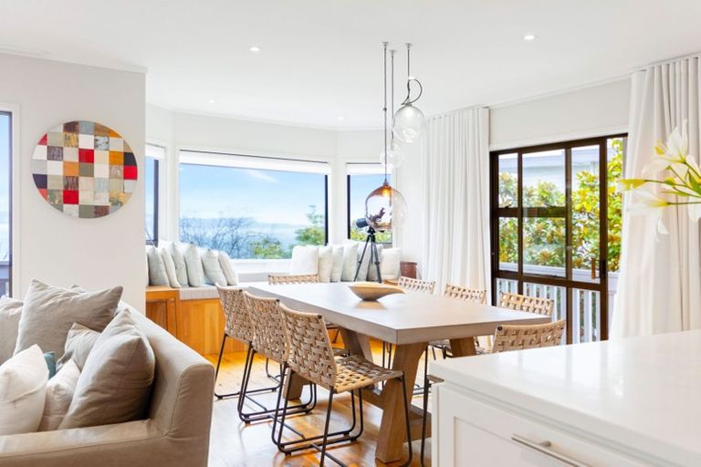 Photo of property in 32a Duncansby Road, Stanmore Bay, Whangaparaoa, 0932