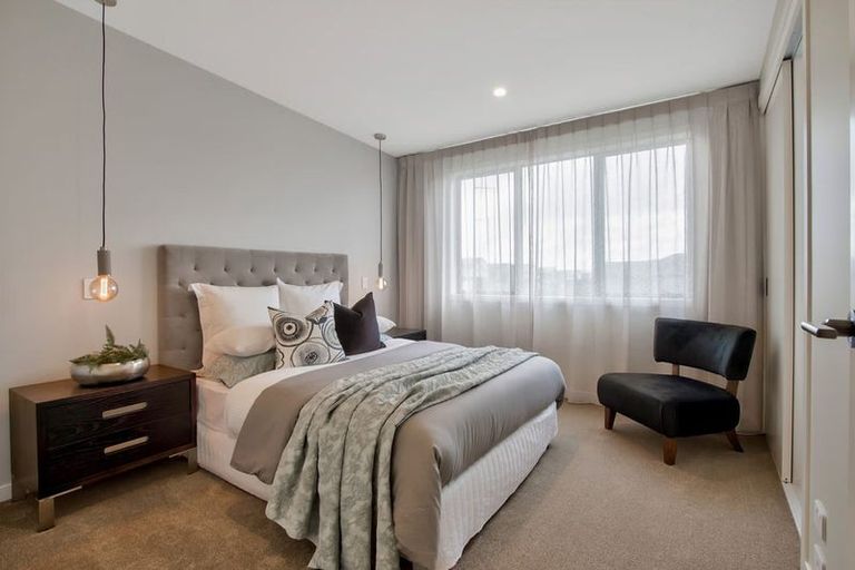 Photo of property in 186 Wainui Road, Silverdale, 0932