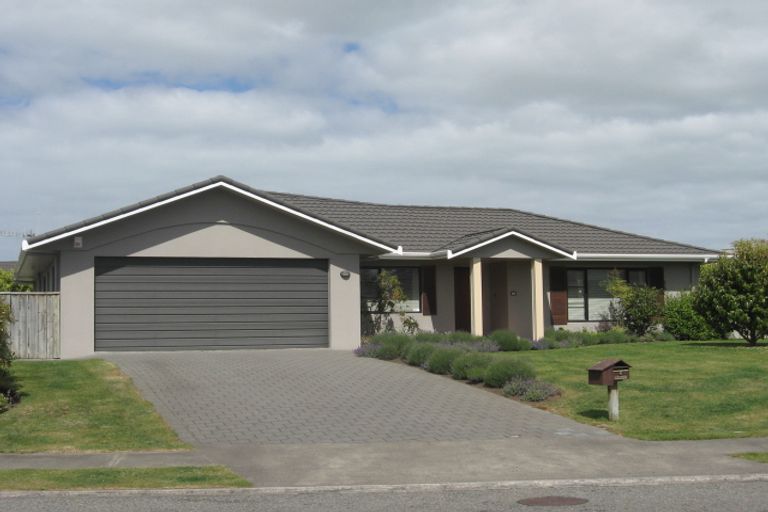 Photo of property in 6 Perrett Drive, Otamatea, Whanganui, 4500