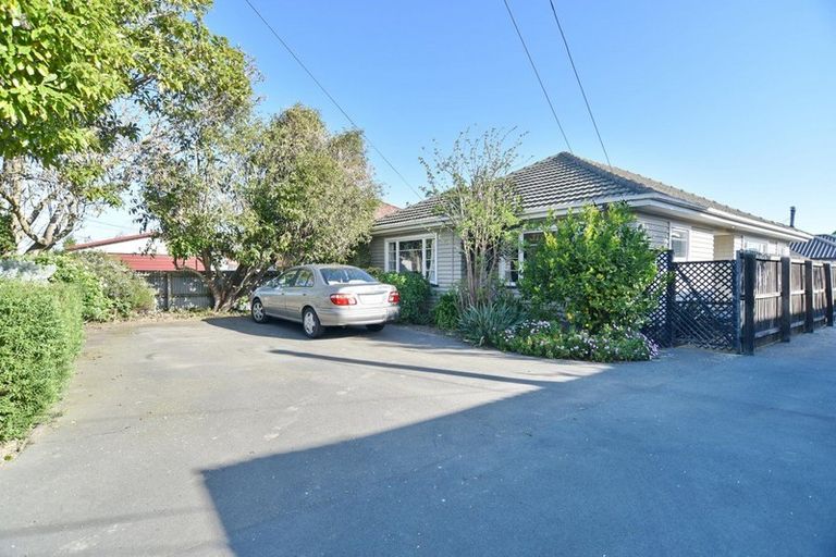 Photo of property in 75 Mahars Road, Mairehau, Christchurch, 8052