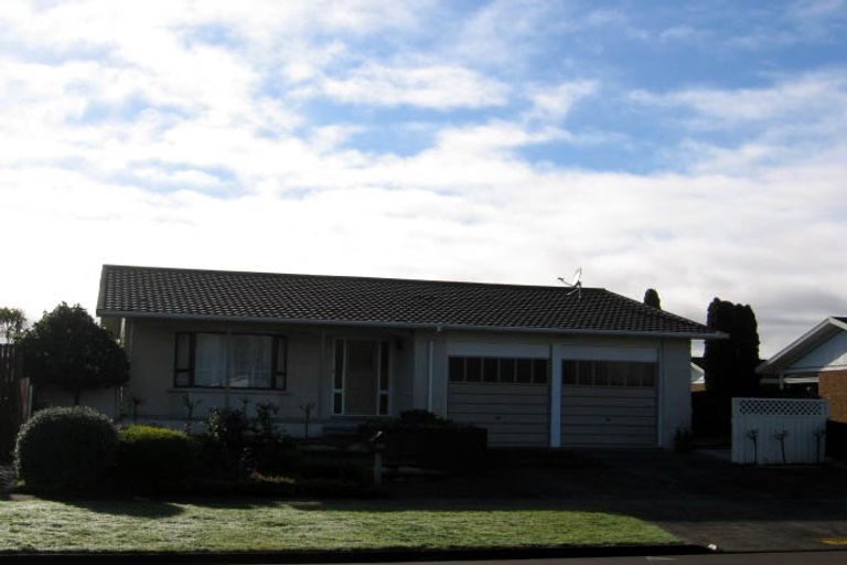Photo of property in 20 Kentucky Way, Awapuni, Palmerston North, 4412