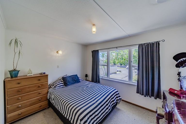 Photo of property in 69 Coverdale Street, Onekawa, Napier, 4110