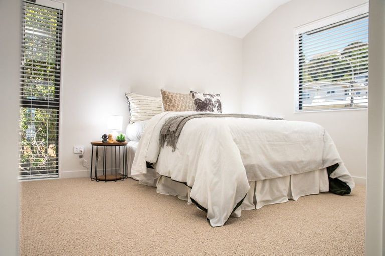 Photo of property in 65 Strathmore Avenue, Strathmore Park, Wellington, 6022