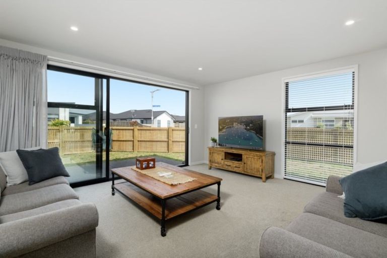 Photo of property in 2 Te Ataiti Lane, Pyes Pa, Tauranga, 3112