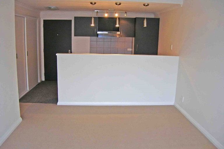 Photo of property in Monvie Apartments, 304/15 Holland Street, Te Aro, Wellington, 6011