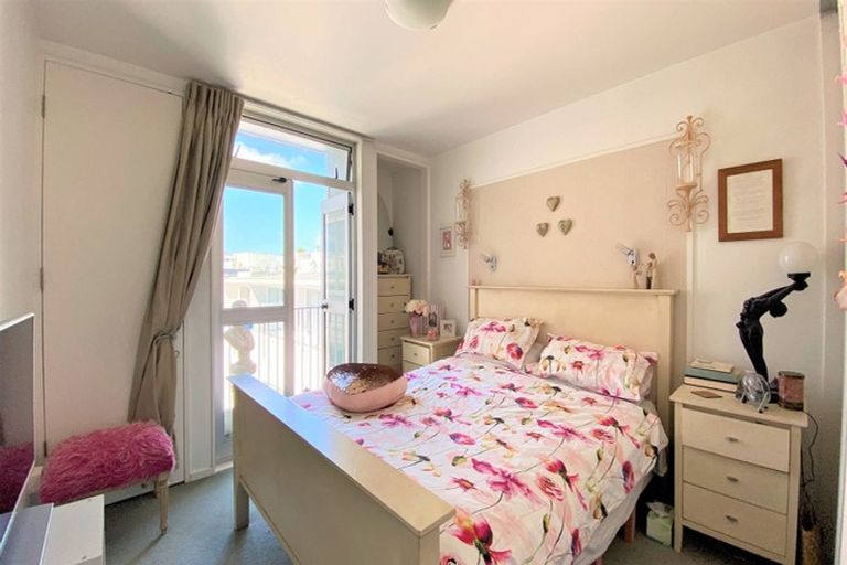 Photo of property in 3a/17 Scanlan Street, Grey Lynn, Auckland, 1021