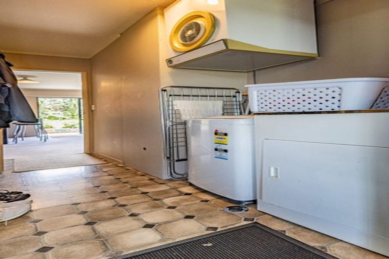 Photo of property in 25 Findlay Street, National Park, Owhango, 3989