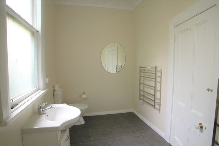 Photo of property in 355 The Terrace, Te Aro, Wellington, 6011