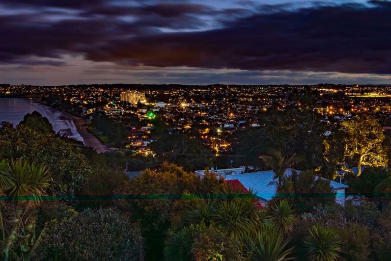 Photo of property in 8 Hillcrest Road, Hatfields Beach, Orewa, 0931