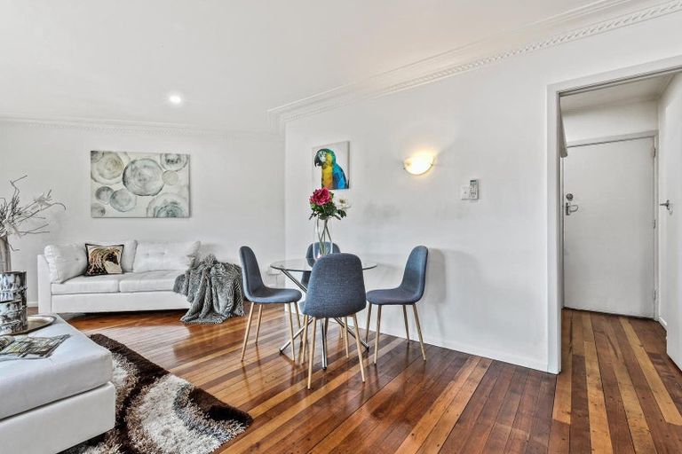 Photo of property in 2/23 Rose Road, Papatoetoe, Auckland, 2025