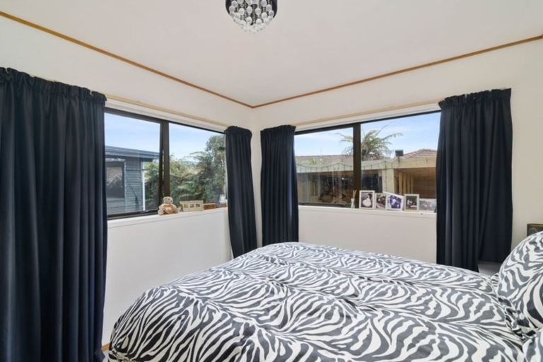 Photo of property in 24 Gillam Crescent, Springfield, Rotorua, 3015