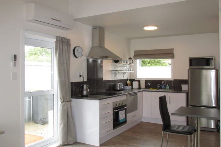 Photo of property in 1/17 Brake Street, Upper Riccarton, Christchurch, 8041